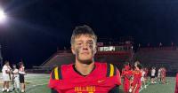 Wyoming commit Michael Vander Luitgaren throws 5 TDs, runs for 69-yard TD in Batavia rout of St. Charles North