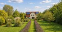 Could this be Essex's biggest property bargain? Six-bed home cut by over £400k