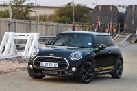 MINI marks 24 years in SA with Heritage Day Johannesburg convoy