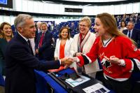 Carney proposes a Canada-EU alliance, his investment summit and U.S. Federal Reserve raises interest rates: Must-read business and investing stories