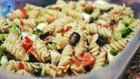 Forget Italian — There's A Better Pasta Salad Dressing That Adds 10x The Tang