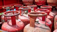 No verification, no subsidy: Govt sets Oct 1 deadline for LPG biometric Aadhaar authentication