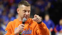 Florida reveals uniform combo for SEC opener at Auburn