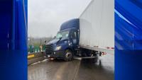 Rochester semi driver crashes, leads to 3-car crash in Onondaga County on I-90
