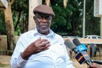 Oburu Oginga remains in UK as family waits for doctors’ clearance
