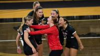 Volleyball Continues Dominance in Michigan with Sweep of Marist