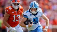 Clemson rallies to beat North Carolina 28-20 after weather delay