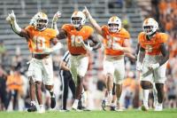No. 15 Tennessee continues strong start, drubs Kennesaw State