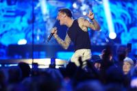 Cameron Whitcomb takes home top honours at Canadian Country Music Awards