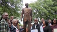 Statue unveiled in Milwaukee’s Halyard Park honors community developer Beechie Brooks
