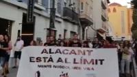 Hundreds of anti-tourist zealots flood Costa Blanca holiday hotspot chanting ‘tourism is terrorism’ in massive protest
