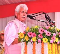 Sinha lays foundation stones for Purmandal, Uttervehini heritage projects