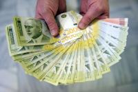 Application for 6.000 dinars: Who gets the money in their account, and who in the Post Savings Bank