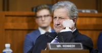 Pure Gold: Sen. Kennedy Lights Up Nebraska Steak Fry for Ricketts With His Humor