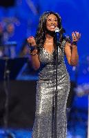 Meet Victoria  Horne – International Entertainer