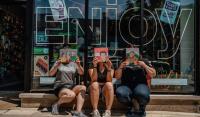 BUSINESS Rebecca Wood brings New England roots to Chicago’s ENJOY stores