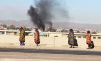 Police warn bus operators transporting undocumented Angolan children