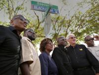 Grammy-winning Blackstreet, formed in Virginia Beach, officially gets boulevard