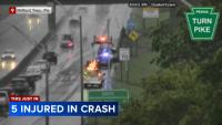 Woman and 4 children injured in Pennsylvania Turnpike crash