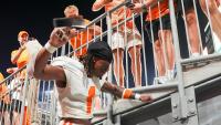 Tennessee DB TJ Metcalf on playing Arch Manning in bowl game at Michigan