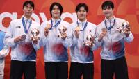 South Korean swimmers earn relay bronze as China resets Asian record