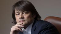 Ukrainian court holds up $500m claim owed to the state as budget crisis deepens