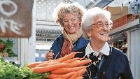 How to Live the Real La Dolce Vita, According to Italy’s “Pasta Grannies”