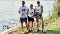 Dog lovers complete 'brutal' African river journey
