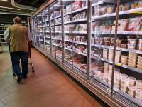 Hungarian food industry urges government to scrap price margin cap