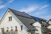 Denver homeowner's solar quote falls to $4,000 with incentives, but owners warn about the battery catch