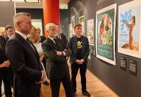 President Attends Exhibition at Czech Centre in New York at Pavel's Invitation