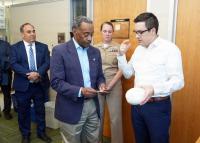 USUHS President meets with NAMRU San Antonio Researchers