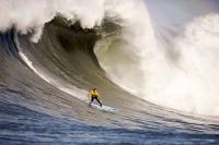 New Jersey Surfer Rides 6-Foot Ferry Wave in Pacific Northwest