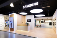 Samsung Plants First Permanent German Kitchen Showroom: Induction Hob Skips Hood