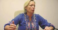 Bextel pitches herself as conservative alternative for governor