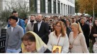 UOC parish joins Serbian Orthodox cross procession in Vienna