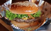 Burgers top late-night food orders in Philippines, data shows