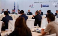 Business : Anwar At Roundtable With Leading Chinese Companies On AI, Robotics Potential