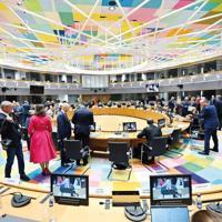Azerbaijan pardons Frenchman after EU lifts sanctions on oligarchs
