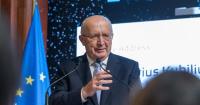 The European Commission demands to ensure autonomous access to space and to enhance the EU's rocket launchers.