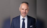 Australian business loan demand surges as asset finance pullback deepens