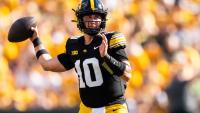 Jeremy Hecklinski still important to Iowa football despite losing QB race