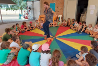 “Using art not to put on a show, but to create moments of wellbeing”: Elio Fabbri’s social circus in Serbia starts in late September
