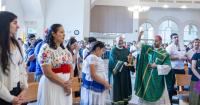 Hispanic faith and strength are ‘a gift to the Church,’ Bishop Boxie says at Hispanic Heritage Month Mass