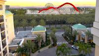 Travel: On a theme park vacation, staying off-property can really pay off