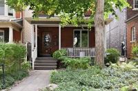 Buyers picky, but good location and condition help spur a sale