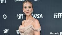 Scarlett Johansson and Sam Rockwell’s New Netflix Sci-Fi Thriller Gets First Trailer