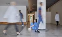 More than 1 in 10 US healthcare workers report ongoing long-COVID symptoms, study finds