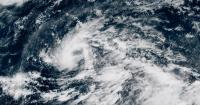 Hawaii under another hurricane watch as new storm closes in