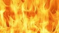 Kenner firefighters battle fire on Kentucky Ave